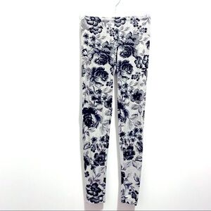 DEREK Girl’s Grey Floral Print Leggings